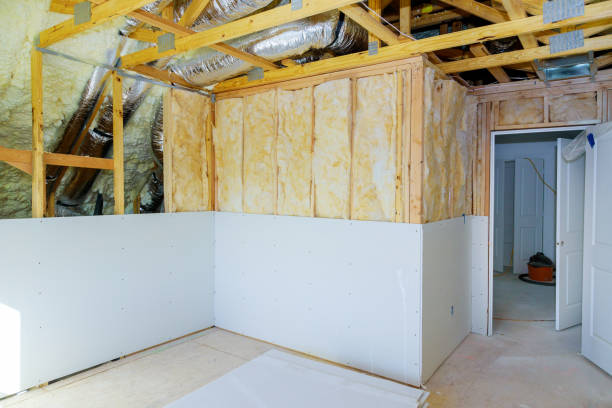 Best Attic Insulation Installation  in Bellport, NY